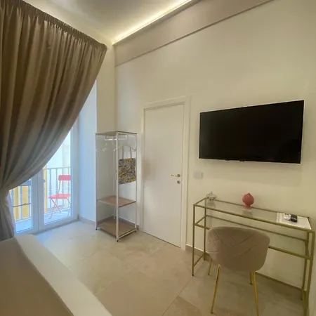Dimora Don Pasquale Napoli Bed & Breakfast Exterior photo